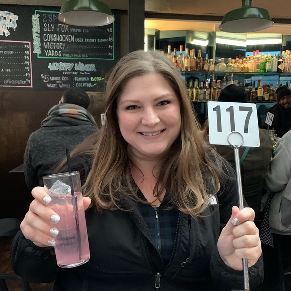 Meet your posher, Maggie! 👋🏻 - Picture 2 of 2